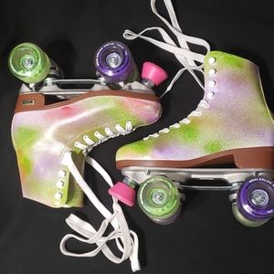 Custom skates with MOXI gummy wheels